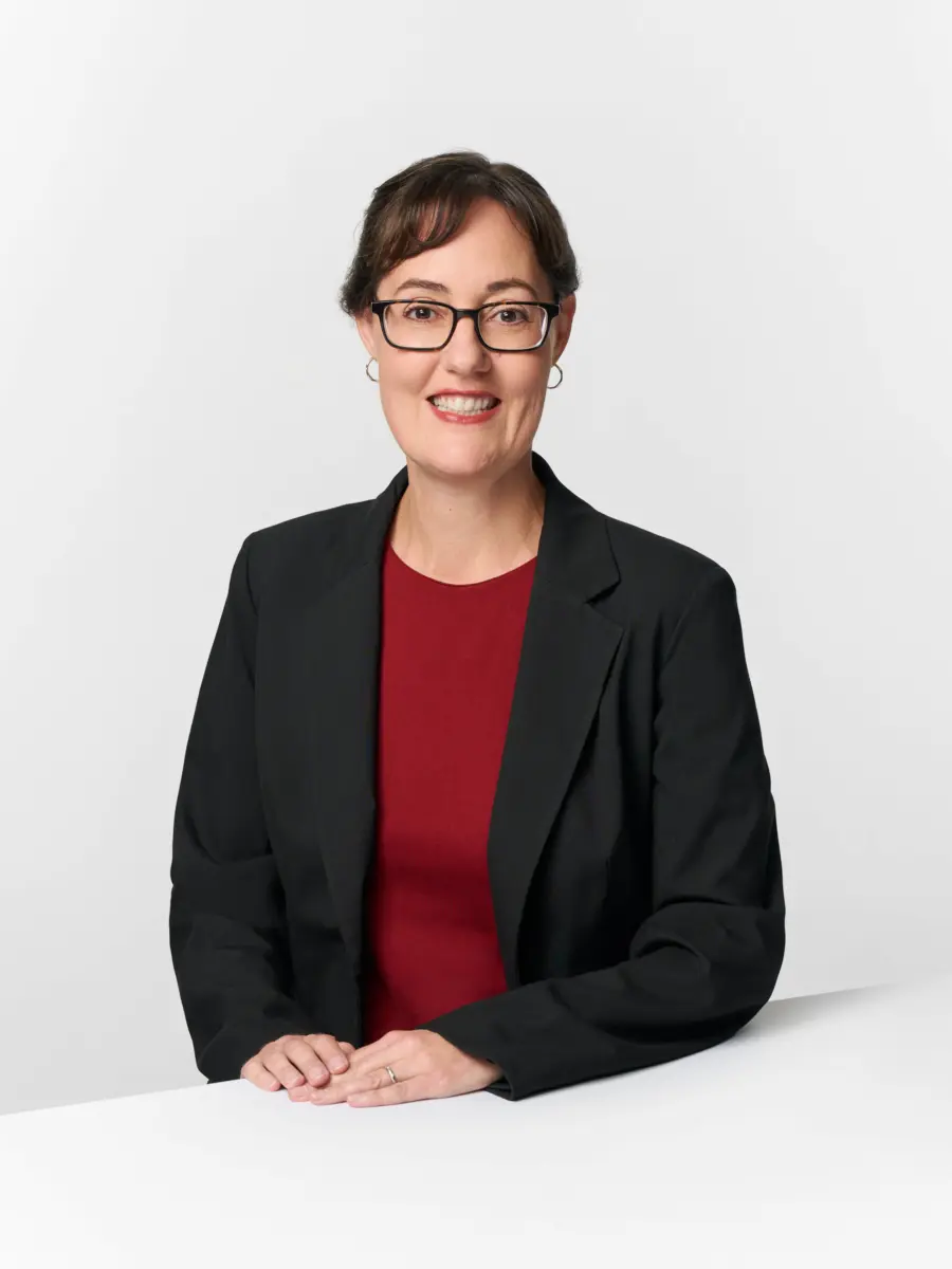 A photo of Dr. Jenny Schuetz, who leads the housing team at Arnold Ventures. She previously conducted housing research at Brookings Institute.